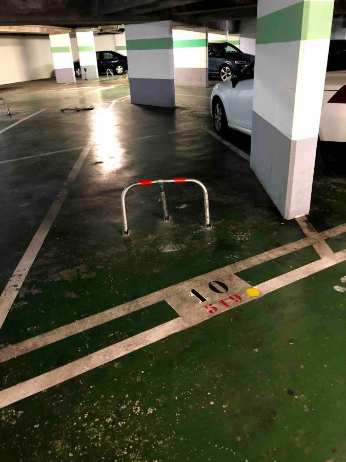 With Sea View, Aircondition And Parking *