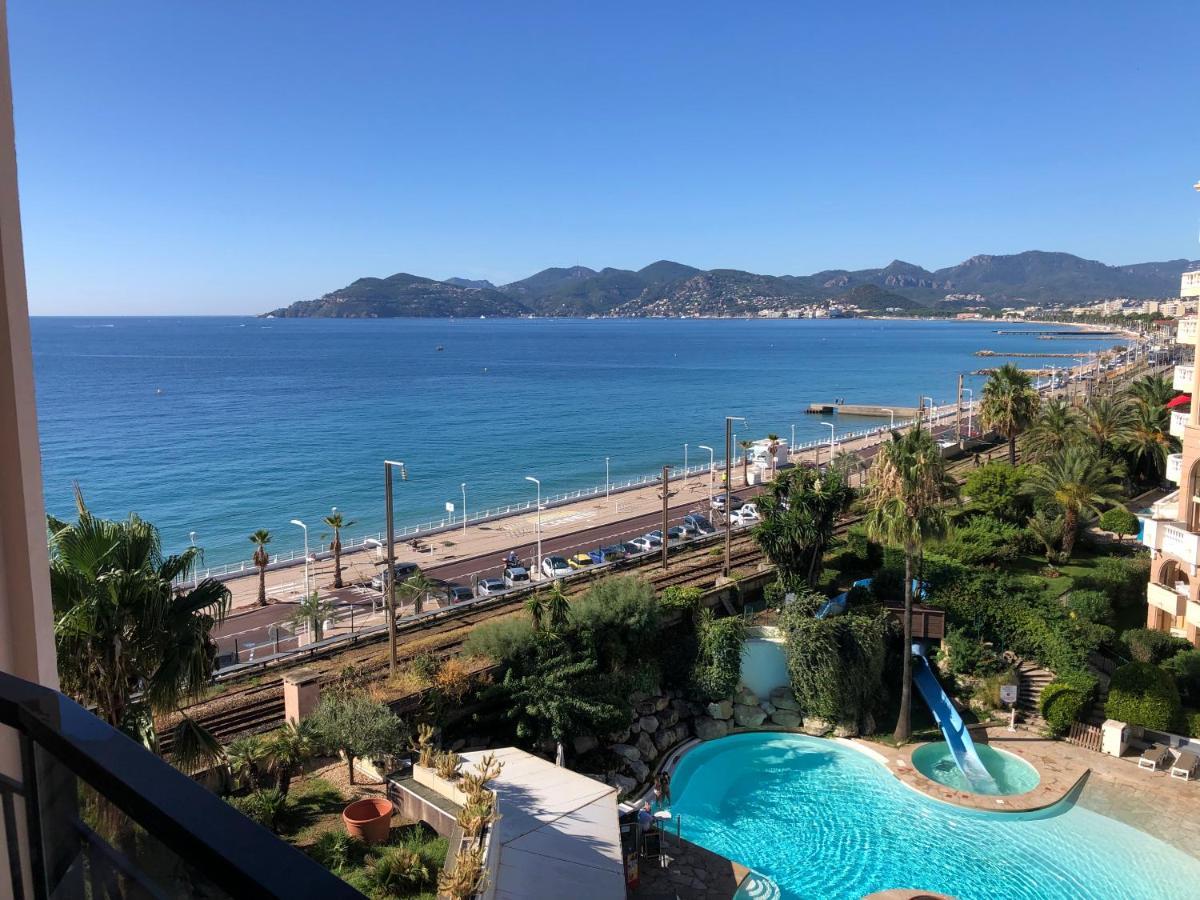 With Sea View, Aircondition And Parking * Cannes
