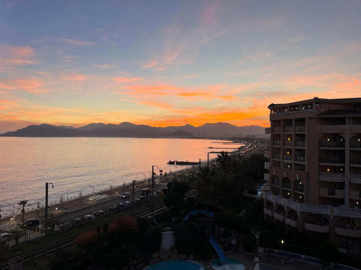 Cannes Apartment With Sea View, Aircondition And Parking Apartment Cannes