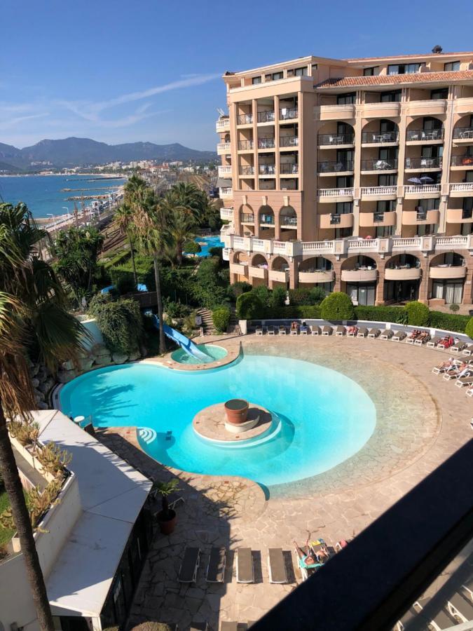Cannes Apartment With Sea View, Aircondition And Parking Appartement Cannes